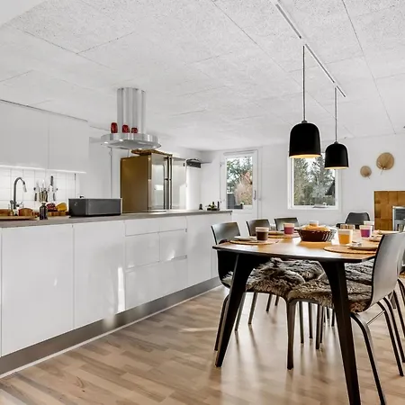 בית נופש Tiina - 500m To The Inlet By Interhome Tarm