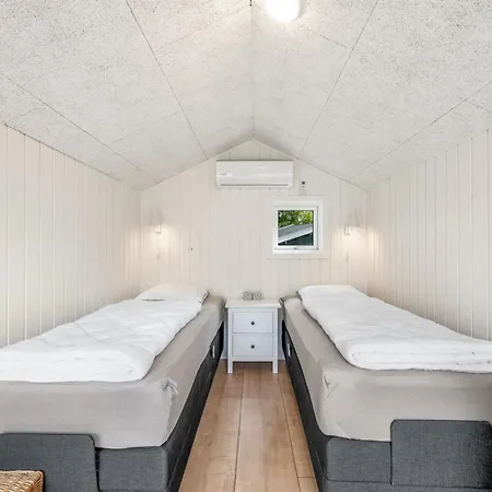 Tiina - 500m To The Fjord By Interhome *